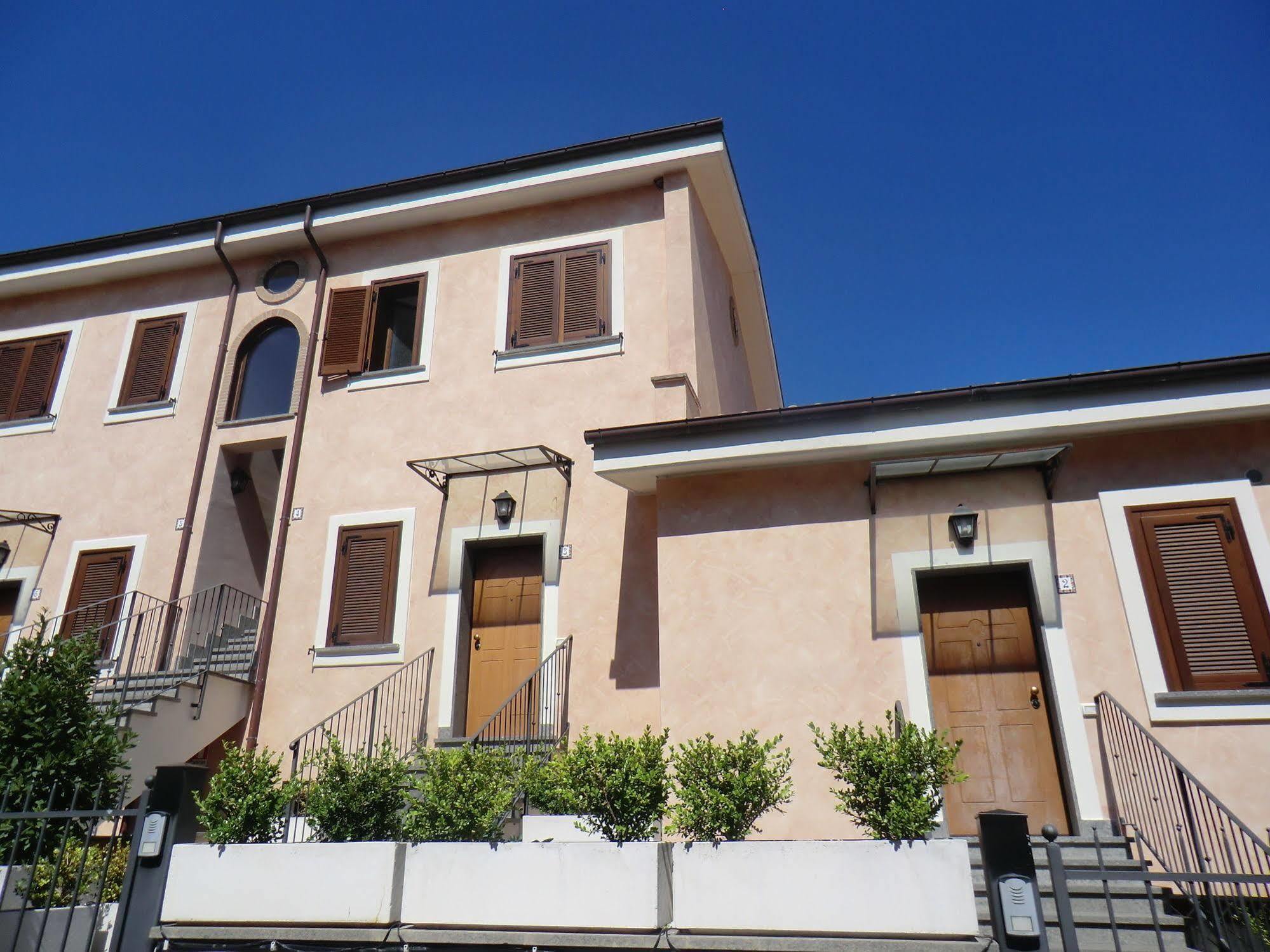 Il Casaletto Dei Ludi Aparthotel Aranova Exterior photo